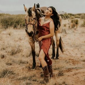 Meet your Posher, Stephany